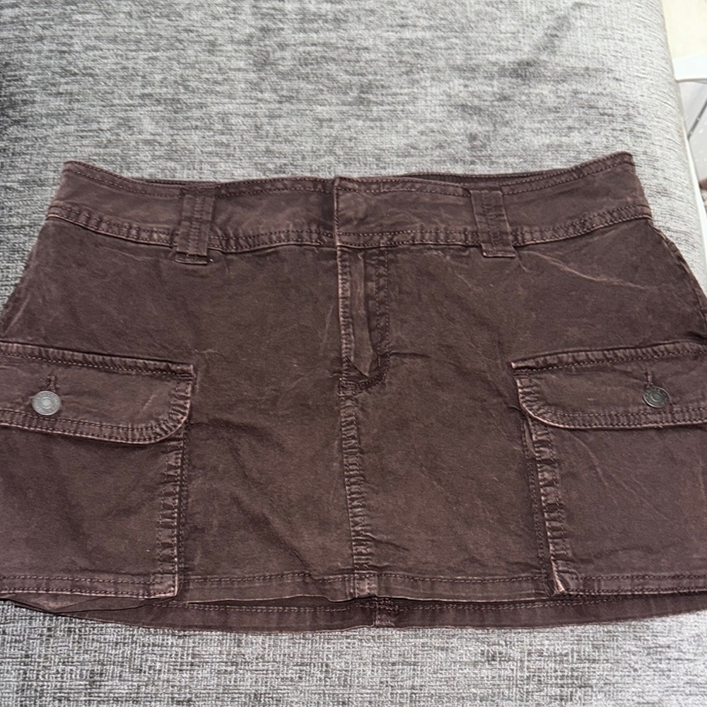 Garage skirt
